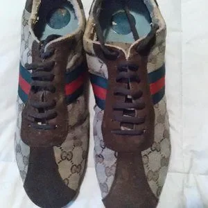 used GUCCI ATHELIC WALKERS.....has lots of life still in them..sole is like new Gucci | Shoes | Used Gucci Athelic Walkershas Lots Of Life  main image 2